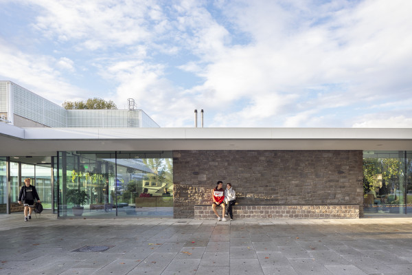 Studentensportcentrum Eindhoven_DP6 2 - Scagliola Brakkee12.jpg